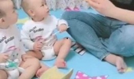 两个宝宝吃瓜视频大全,宝宝吃瓜视频合集欢乐放送