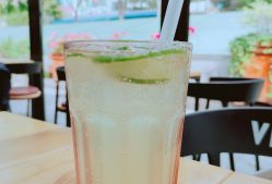 柚茶吃瓜的视频,吃瓜乐趣无限——跟随柚茶吃瓜视频畅游娱乐世界