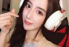 女主播吃绿瓜视频下载,一场视觉盛宴的揭秘